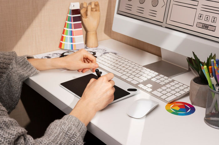 خدمات طراحی گرافیک