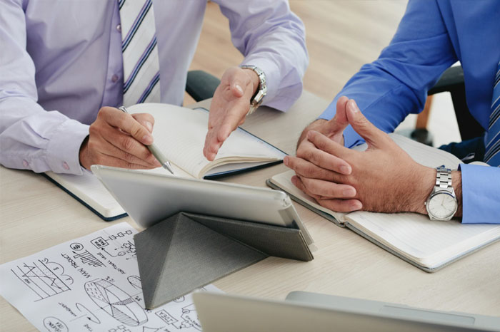 مشاوره رسانه و برندینگ